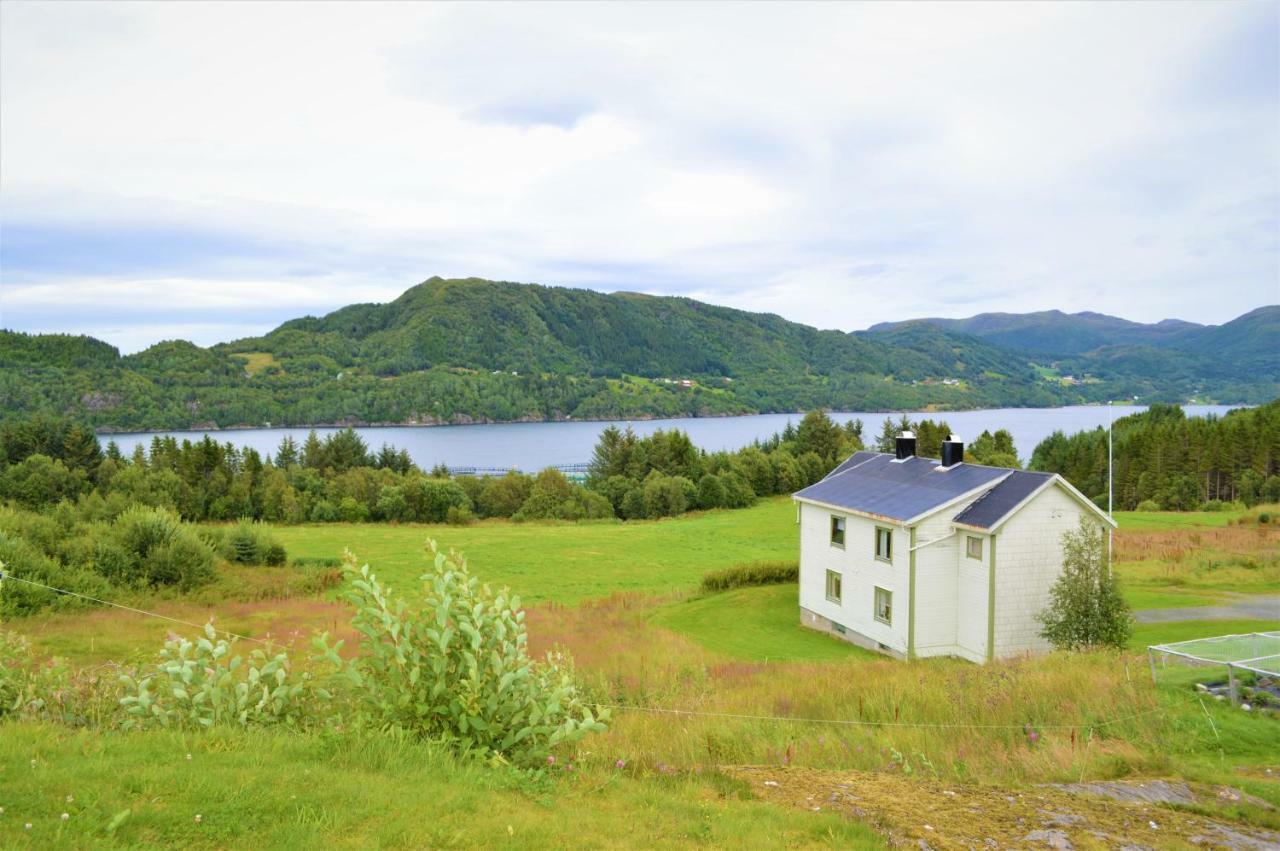 Leite Gard Near Atlantic Road In Hustadvika Lyngstad Exterior photo